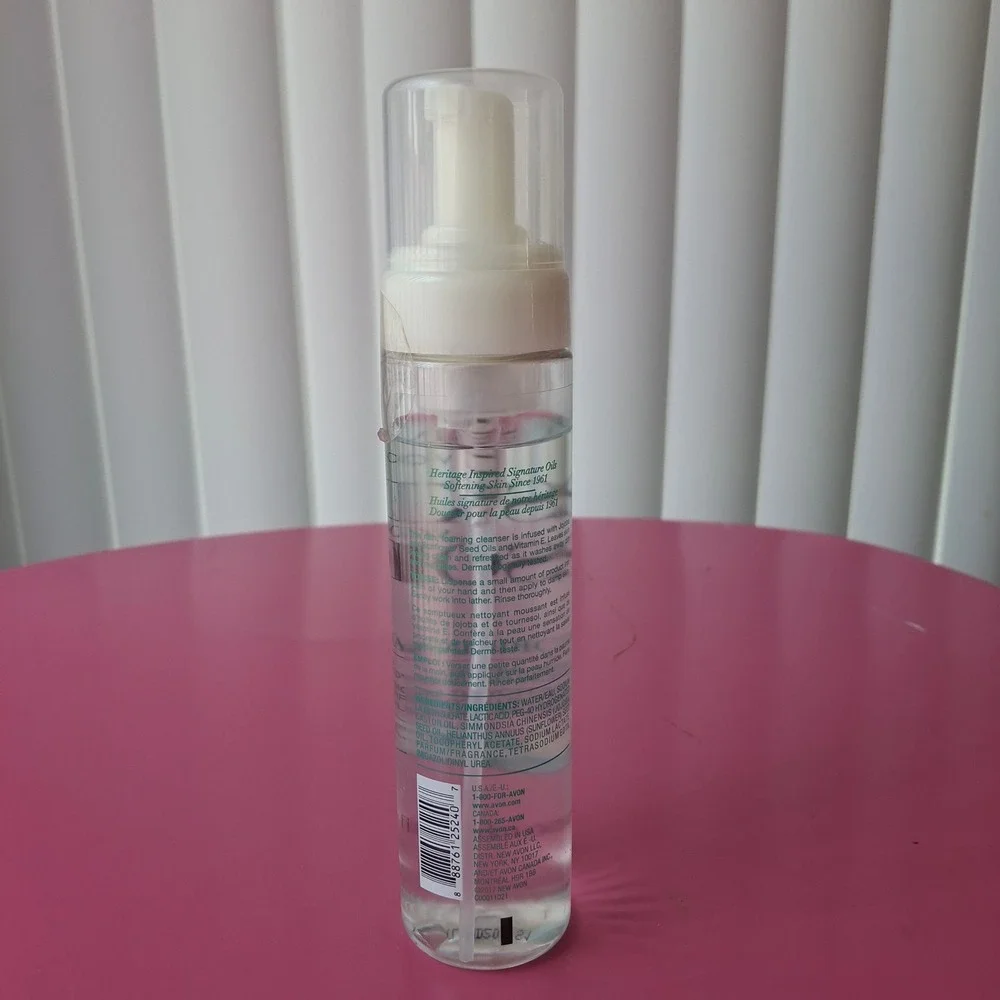 Avon Skin So Soft Original Oil-Infused Foaming Body Wash 8.4 fl oz Pump New